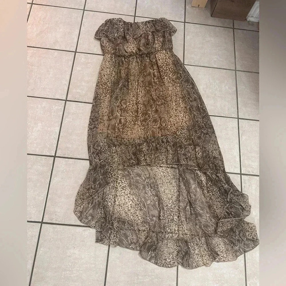 2 for 15 Strapless Ruffle Dress - Picture 2 of 8